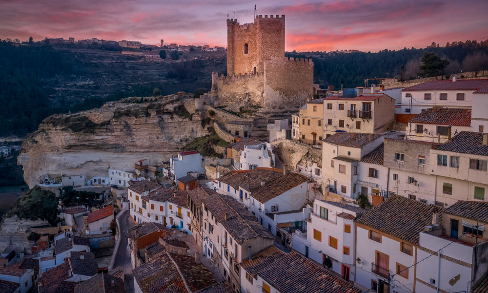 Este pueblito medieval en España es el más viral de Tik Tok (descubre por qué)