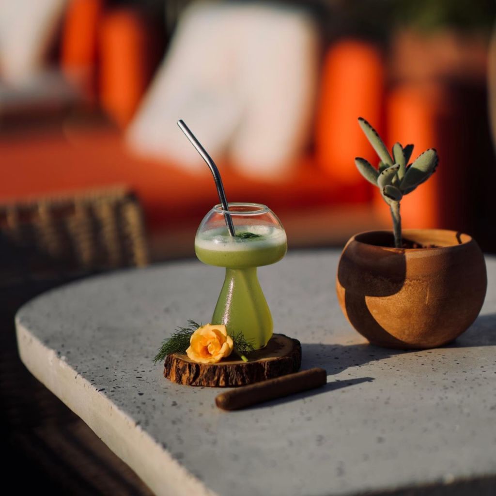 Bekeb: el bar secreto que está dentro de un hotel de diseño que te va a enamorar