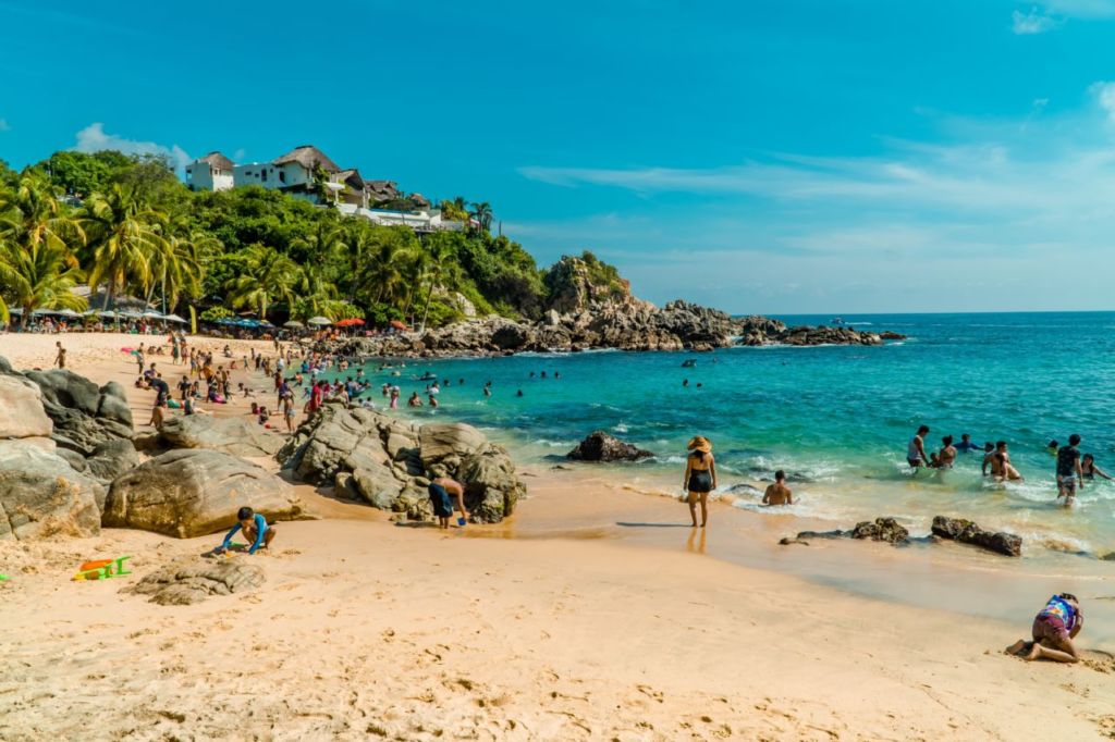 7 ciudades y ‘pueblitos’ de playa bohemios que serán perfectos para un viaje con amigxs
