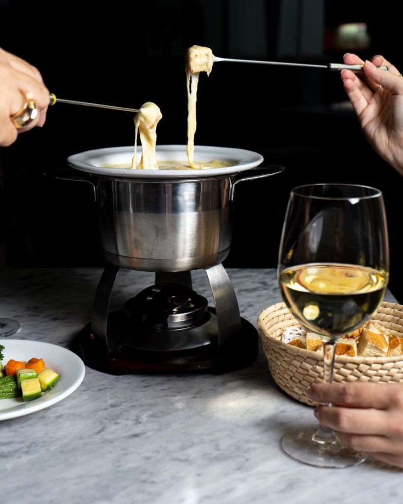 Este es el único restaurante de comida Suiza en la CDMX (te decimos por qué conocerlo)