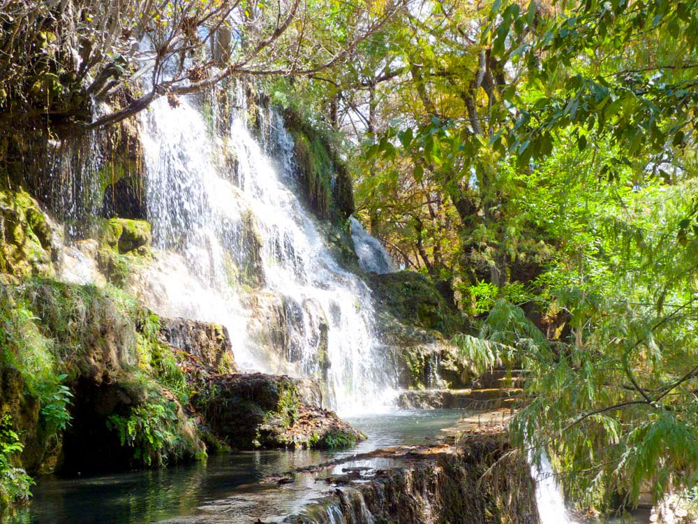 Este pueblo en Oaxaca es un paraíso de aguas termales para reiniciarte la vida