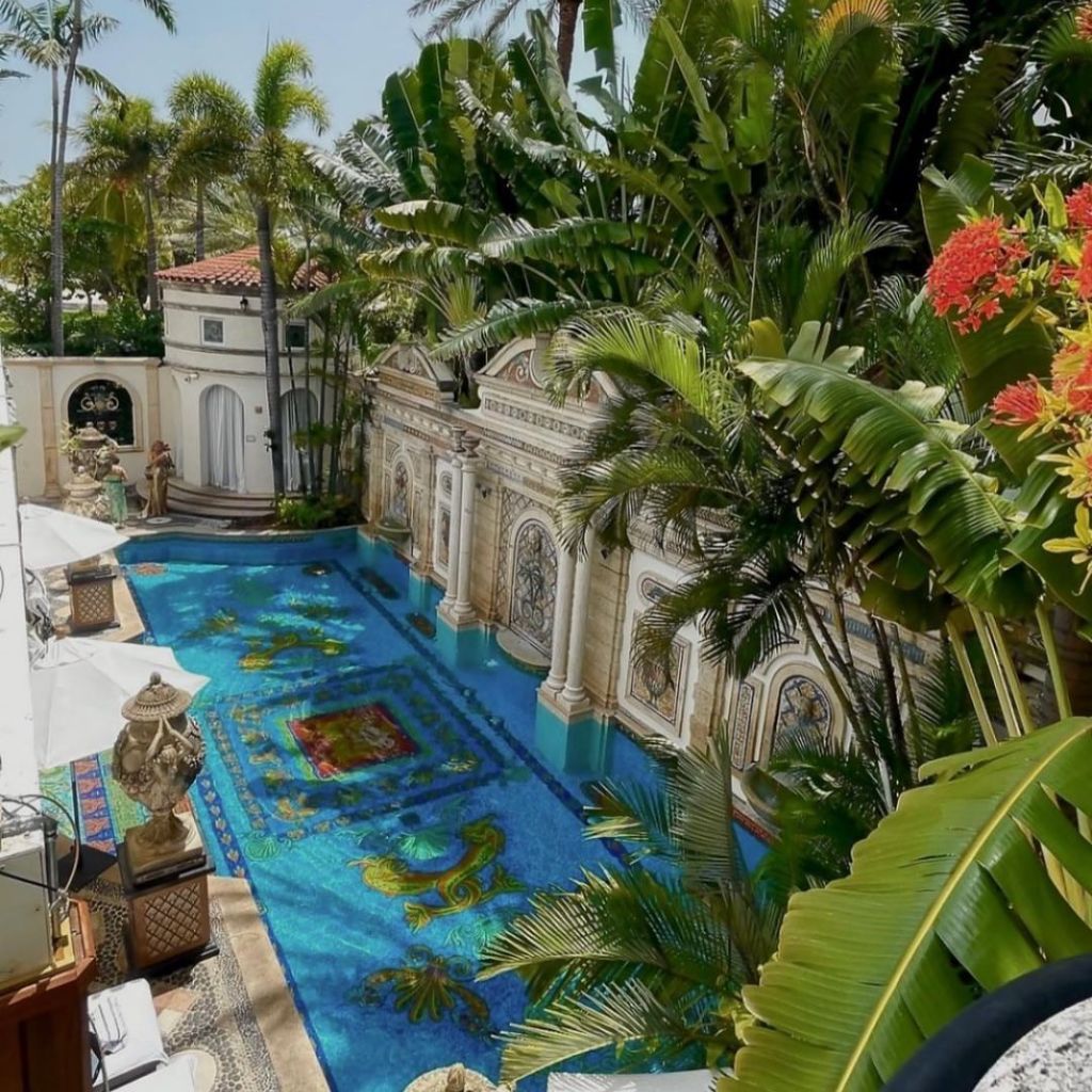 La antigua mansión de Versace en Miami Beach que ahora es un hotel (tan lujoso y exclusivo como imaginas)