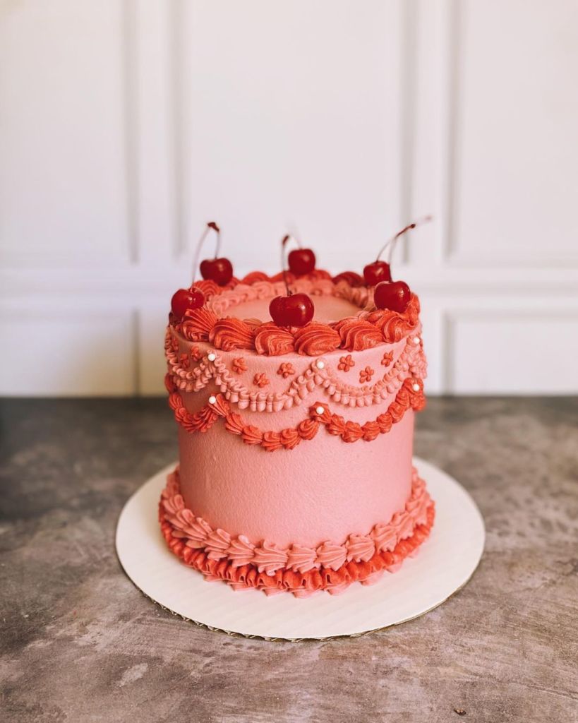 5 pastelerías en la CDMX donde puedes encargar el ‘vintage cake’ de tus sueños