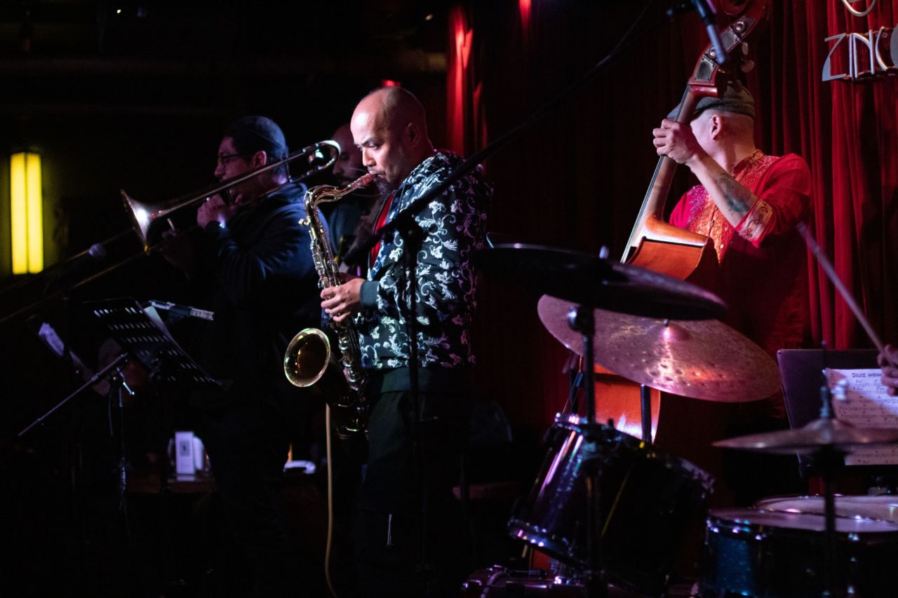 Zinco el club de Jazz escondido en un sótano de un antiguo banco de la