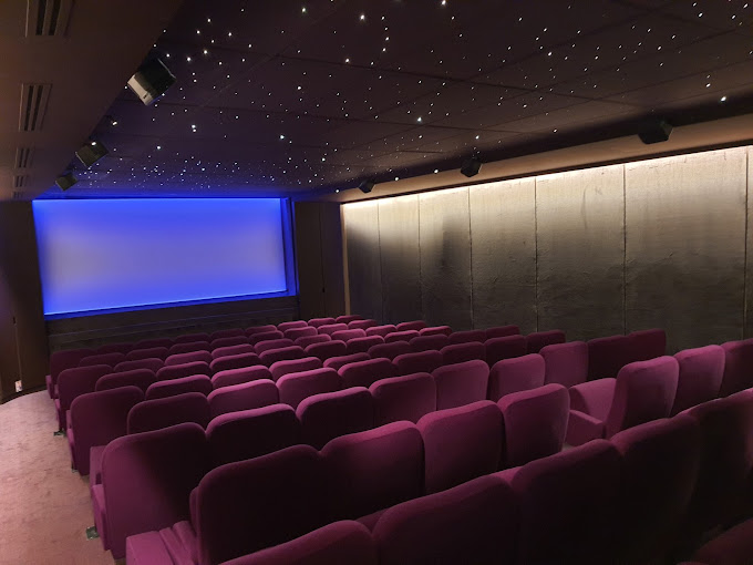 cines bonitos en el mundo