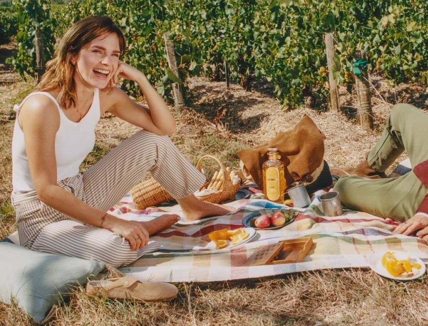 Emma Watson tiene su propio gin, y además de ser exquisito es sustentable (obviamente)