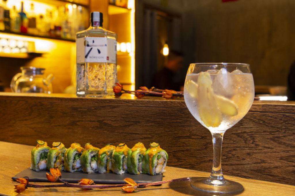 destilado japones Roku Gin