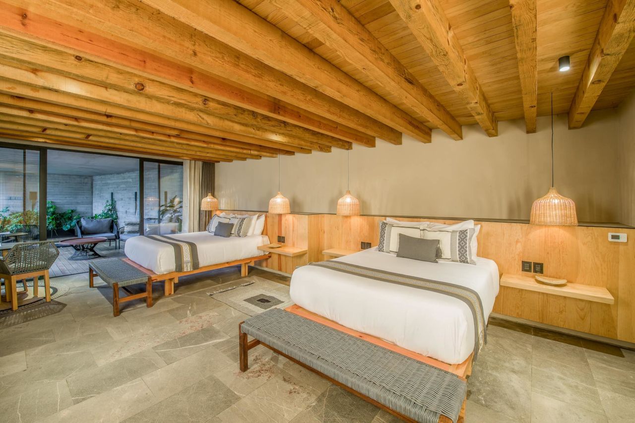 El Lugar del Que te Hablé: habitaciones con jacuzzi privado y una cava