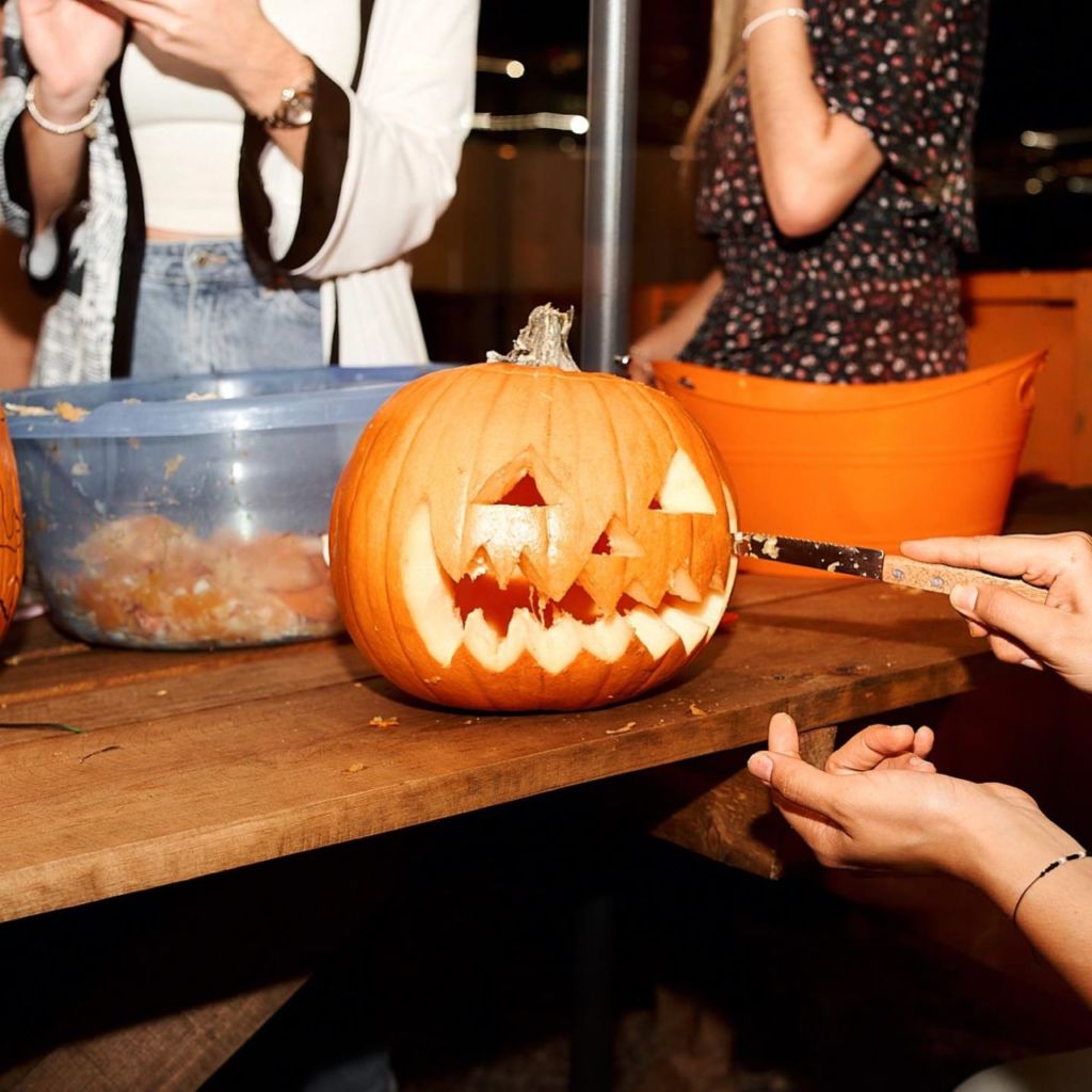 Recibe el otoño con el festival Pumpkin Patch en Monterrey (con laberintos, espantapájaros y calabazas por montón)