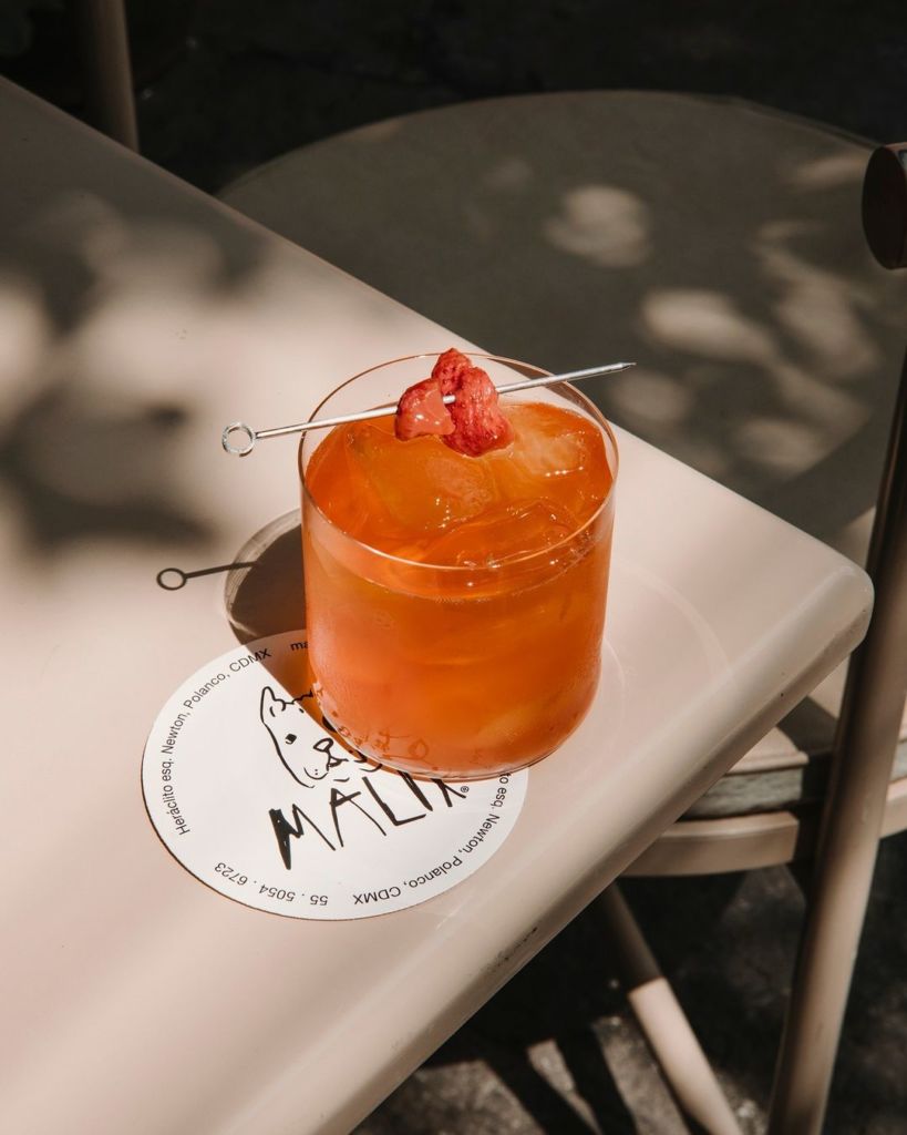 coctelería sin alcohol