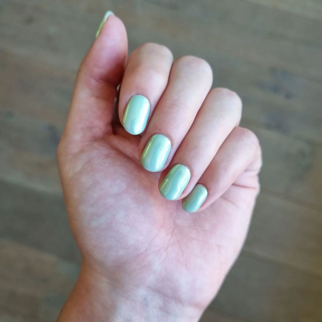 uñas virales matcha latte