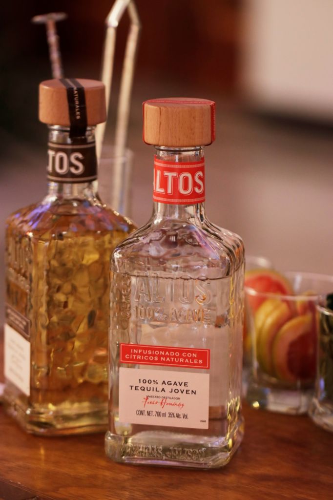 Conoce las dos nuevas infusiones de Tequila Olmeca Altos, a base de cítricos y café  