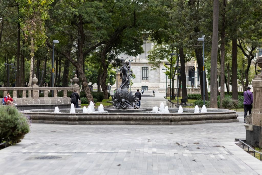 fuentes alameda central