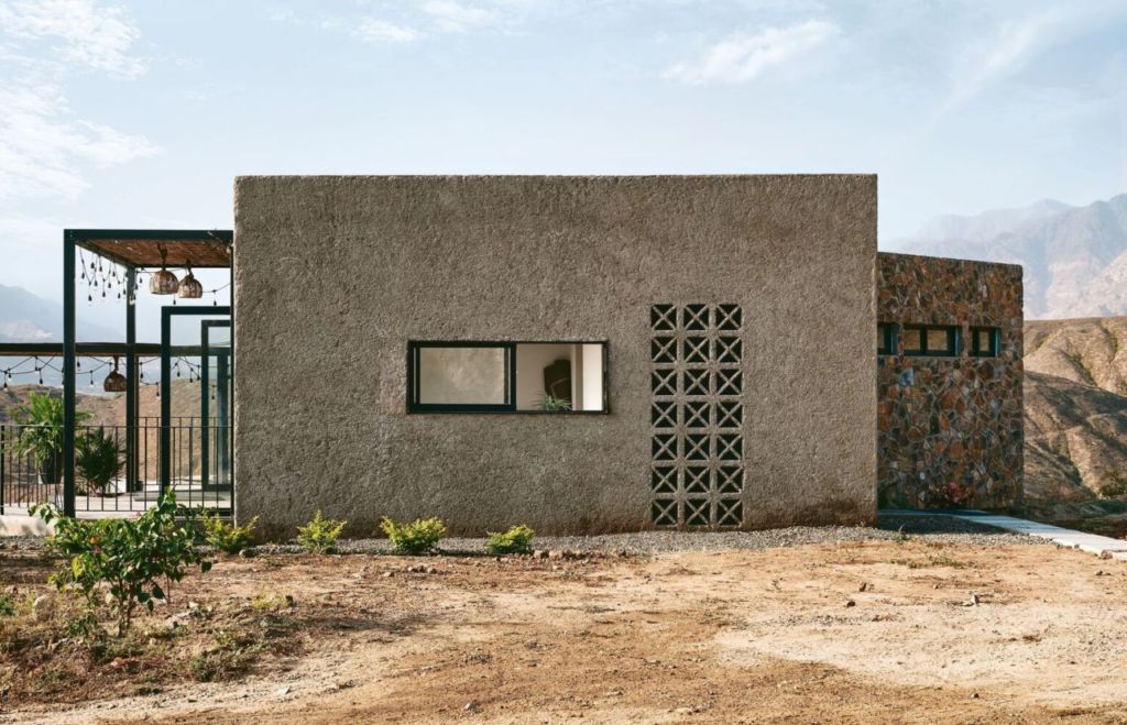 Arquitectura residencial en Perú Una Casa fachada