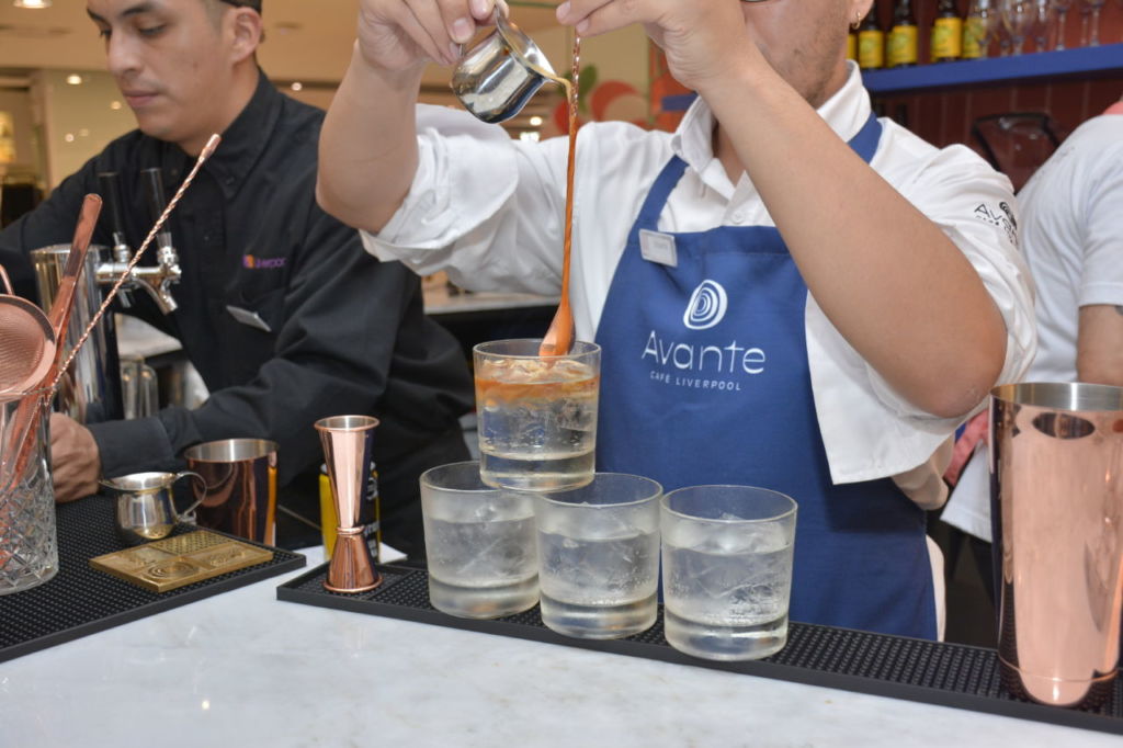 barra de café Liverpool Polanco