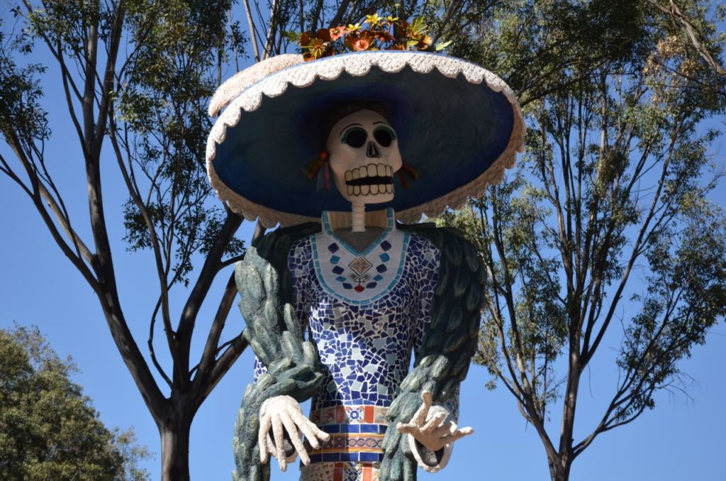 catrina de barro en Capula, Morelia 