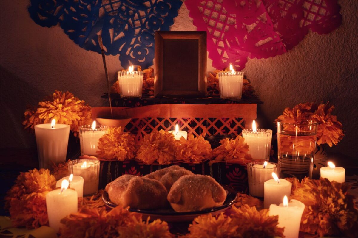 Ofrenda de Día de Muertos 
