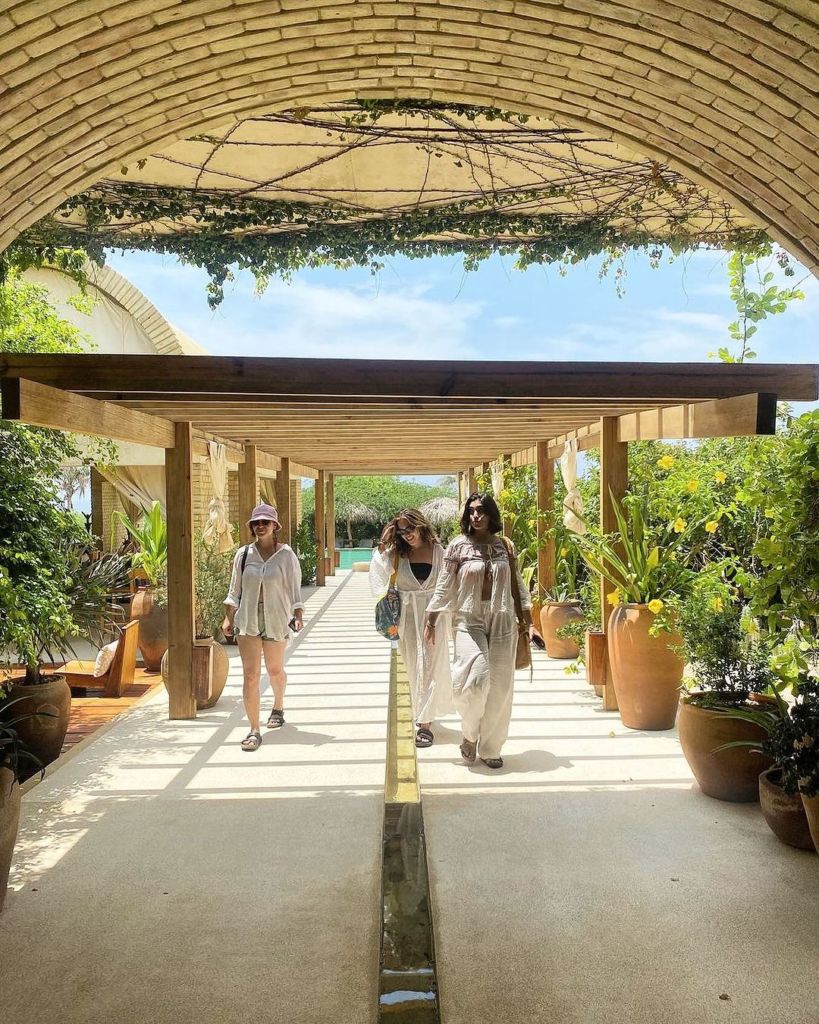 hotel más bonito de puerto escondido