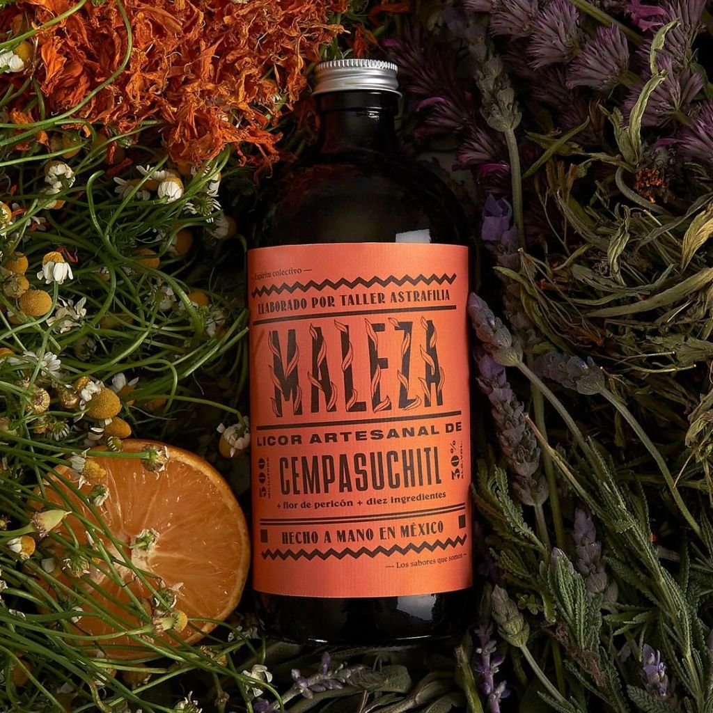 licor de cempasúchil