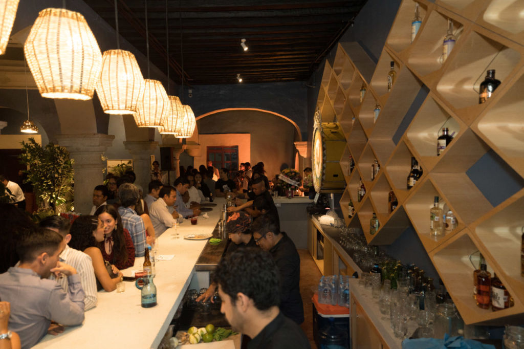 museo de mezcal bar el gallo