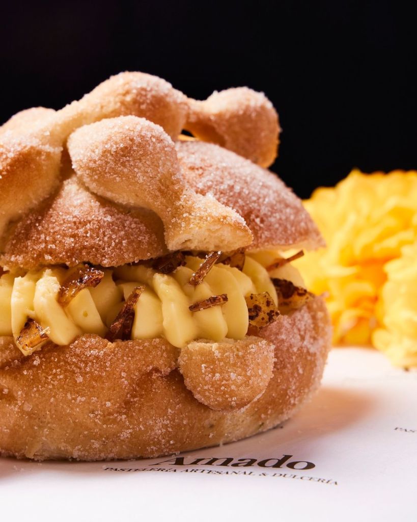 pan de muerto relleno