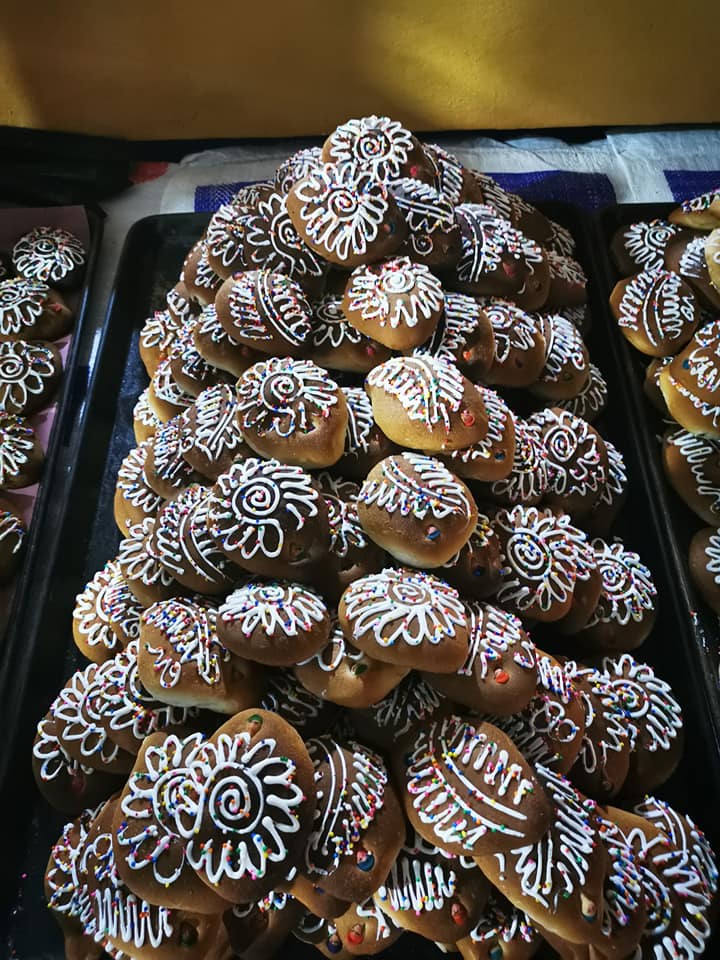 pan de muerto tradicional