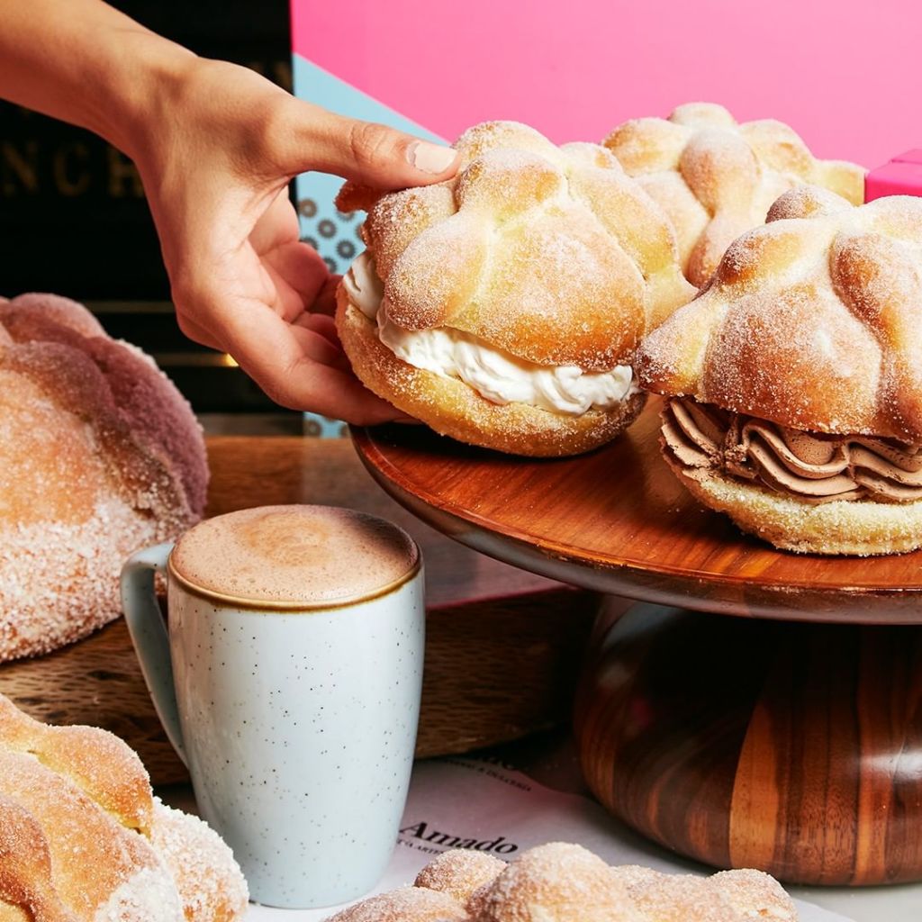 pan de muerto relleno
