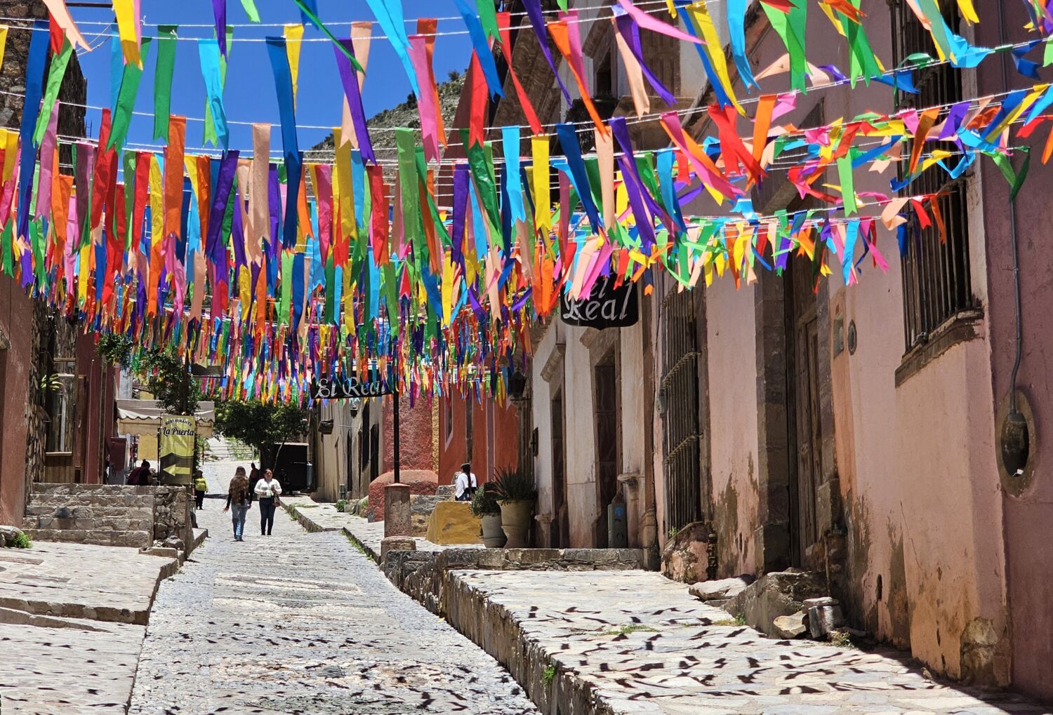 El pueblito de piedra más bonito y místico de México para ir en octubre El pueblito de piedra más bonito y místico de México para ir en octubre