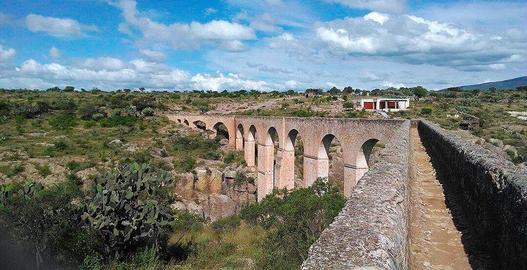Acueducto El Saucillo
