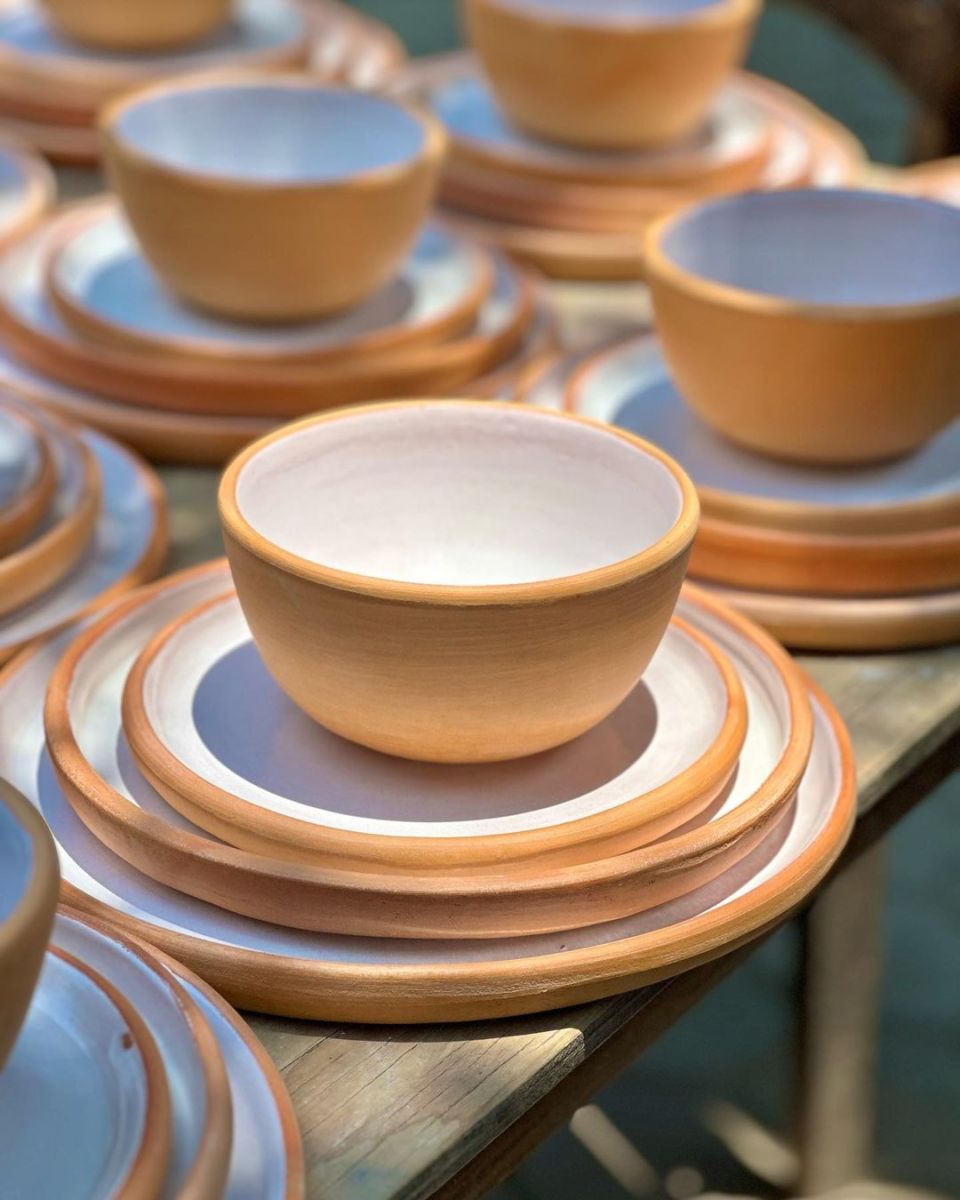 Platos de cerámica hechos a mano