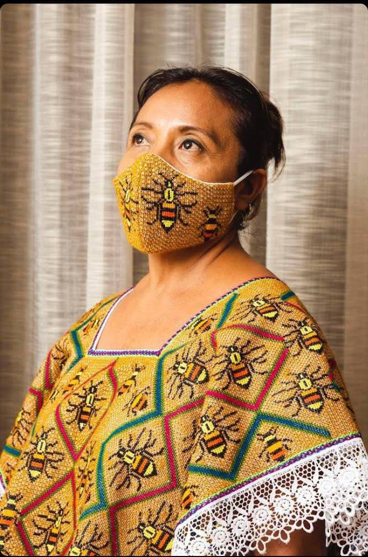 Bordados hechos por artesanos mexicanos