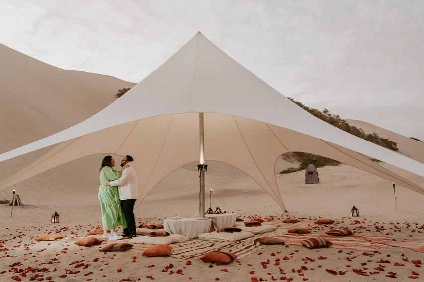 Cena en el Desierto California