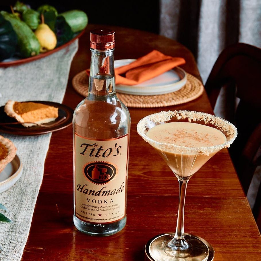 Tito’s Vodka: la botella ideal para celebrar Thanksgiving con amigos