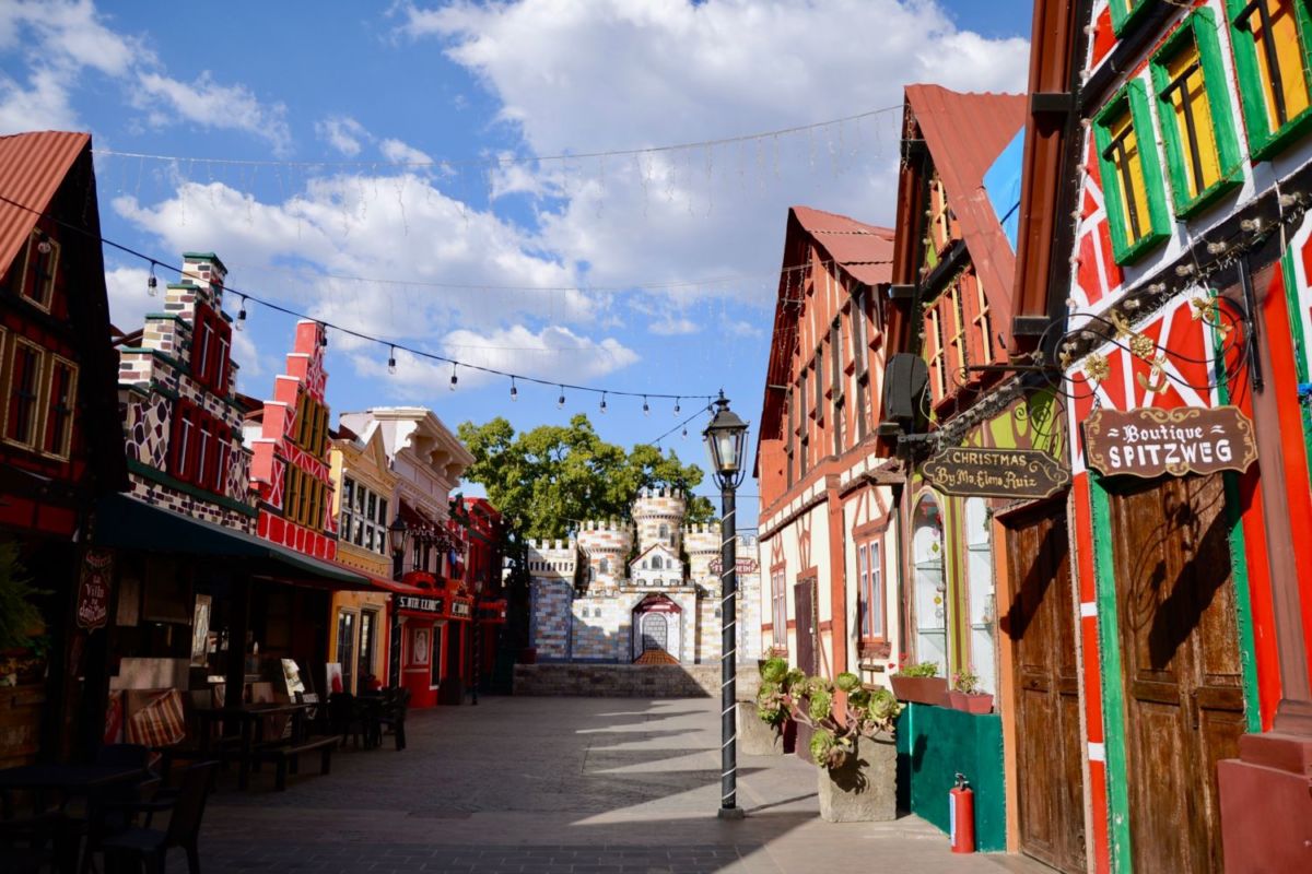 ‘Comprando esferas en Suiza’, los envidiosos dirán que es Tlalpujahua, Michoacán