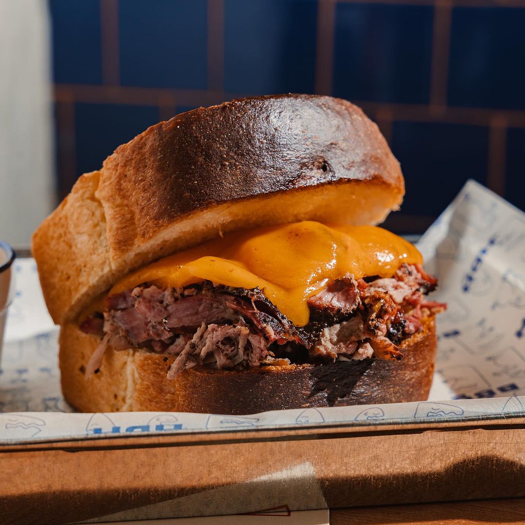 Este restaurante es el paraíso de los sándwiches y las carnes ahumadas en Cholula