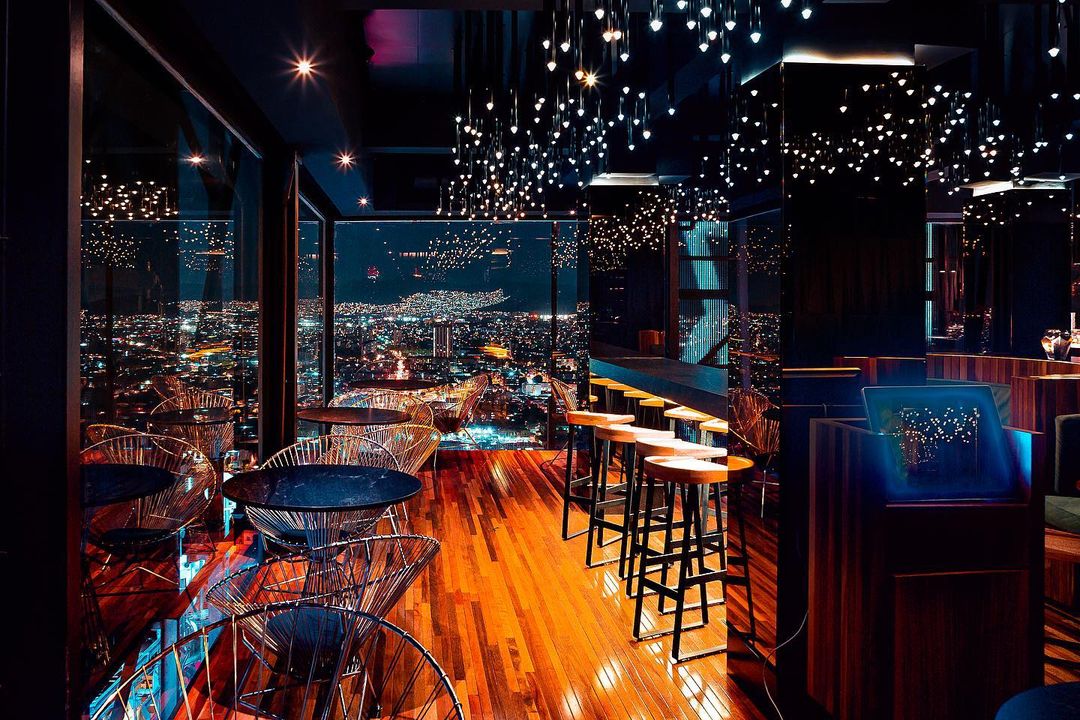 En este rooftop con estrellas en el techo podrás ver Bellas Artes desde arriba 