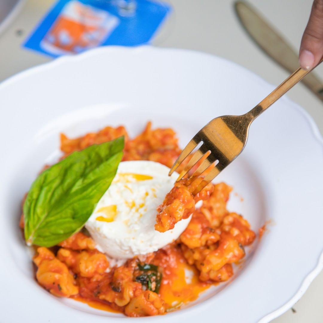 bares con comida deliciosa 