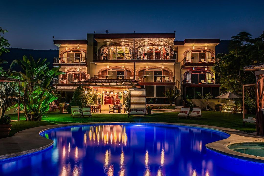 hospedaje frente al lago