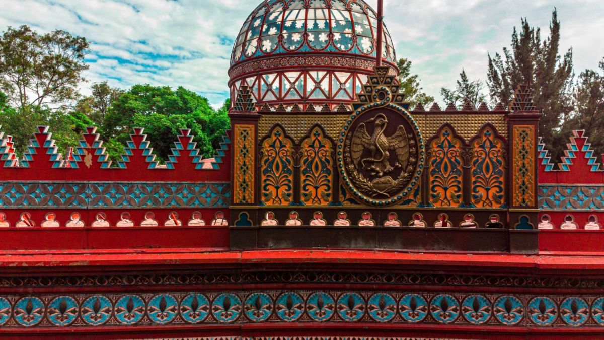 Casa de los Perros: la antigua vivienda de Thalía en Santa Maria la Ribera (que ahora es un convento)