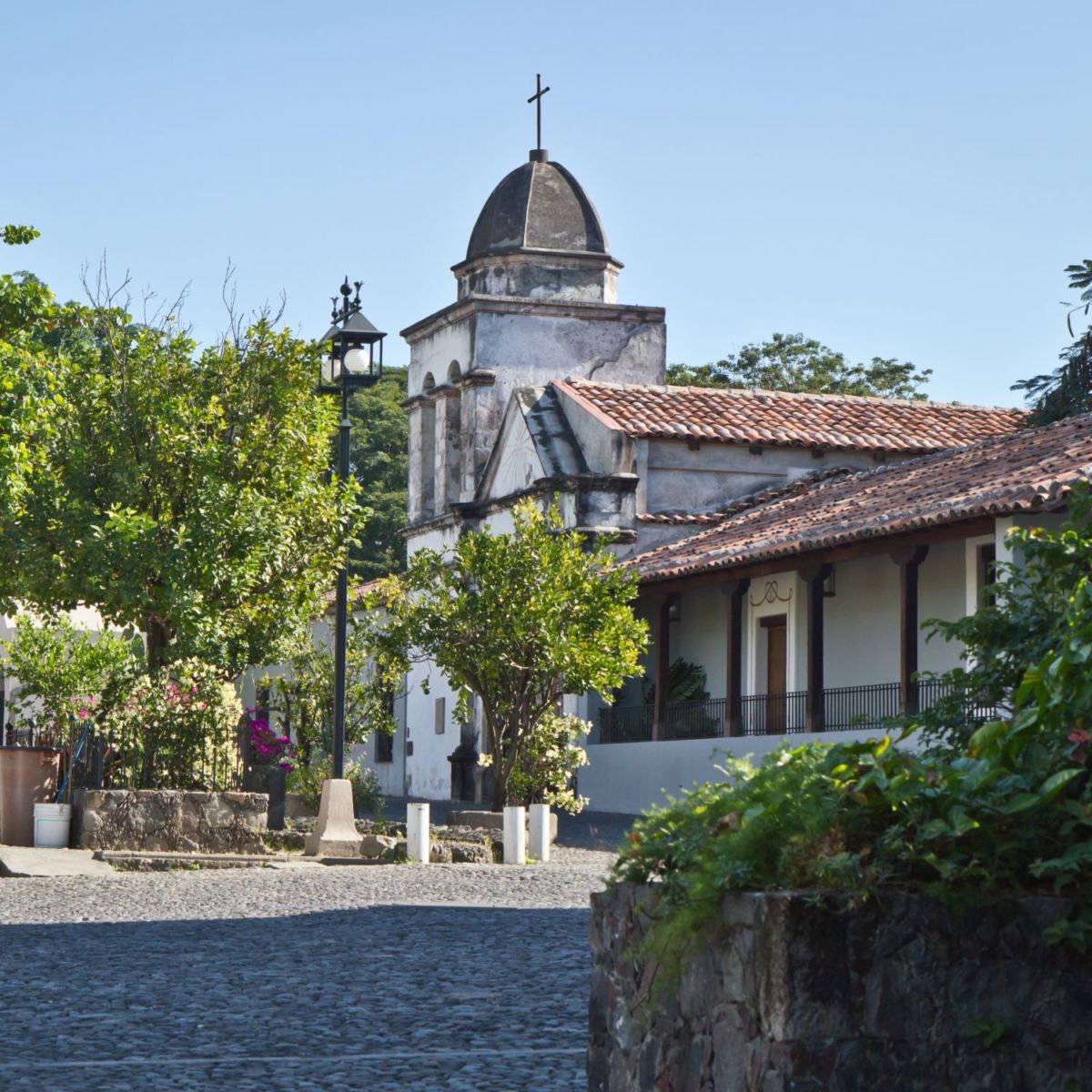 Descubre el pueblo ultra romántico de México que tiene la única laguna en forma de corazón 