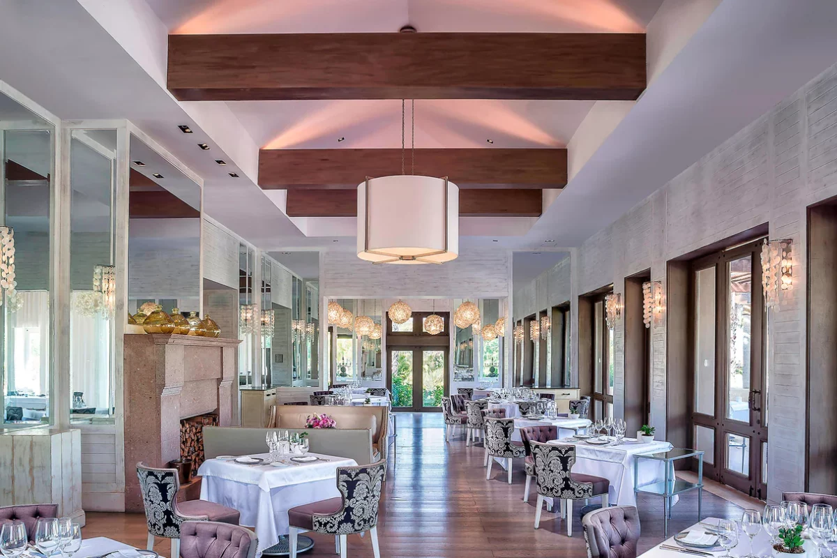 Restaurante Carolina st regis punta mita