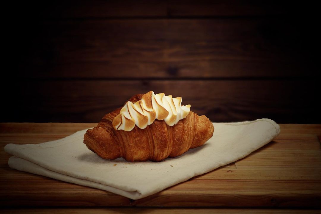 Croissant de limón