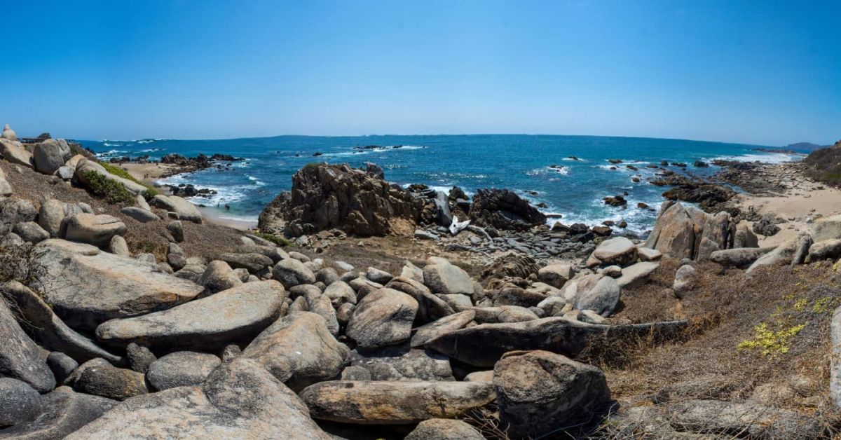 Si te encanta Acapulco deja todo y planea un viaje a esta preciosa playa en la costa guerrerense