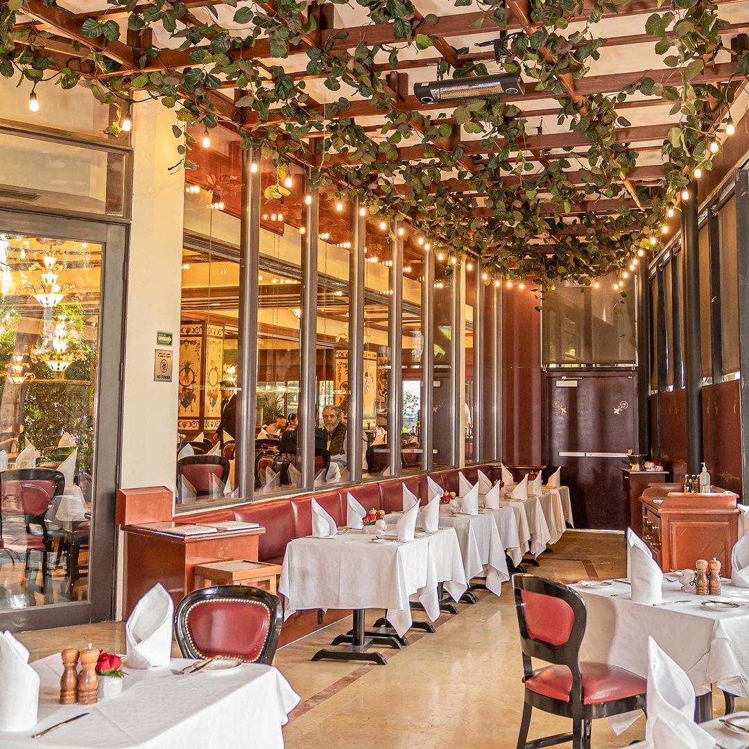 restaurantes que cierran tarde en cdmx 