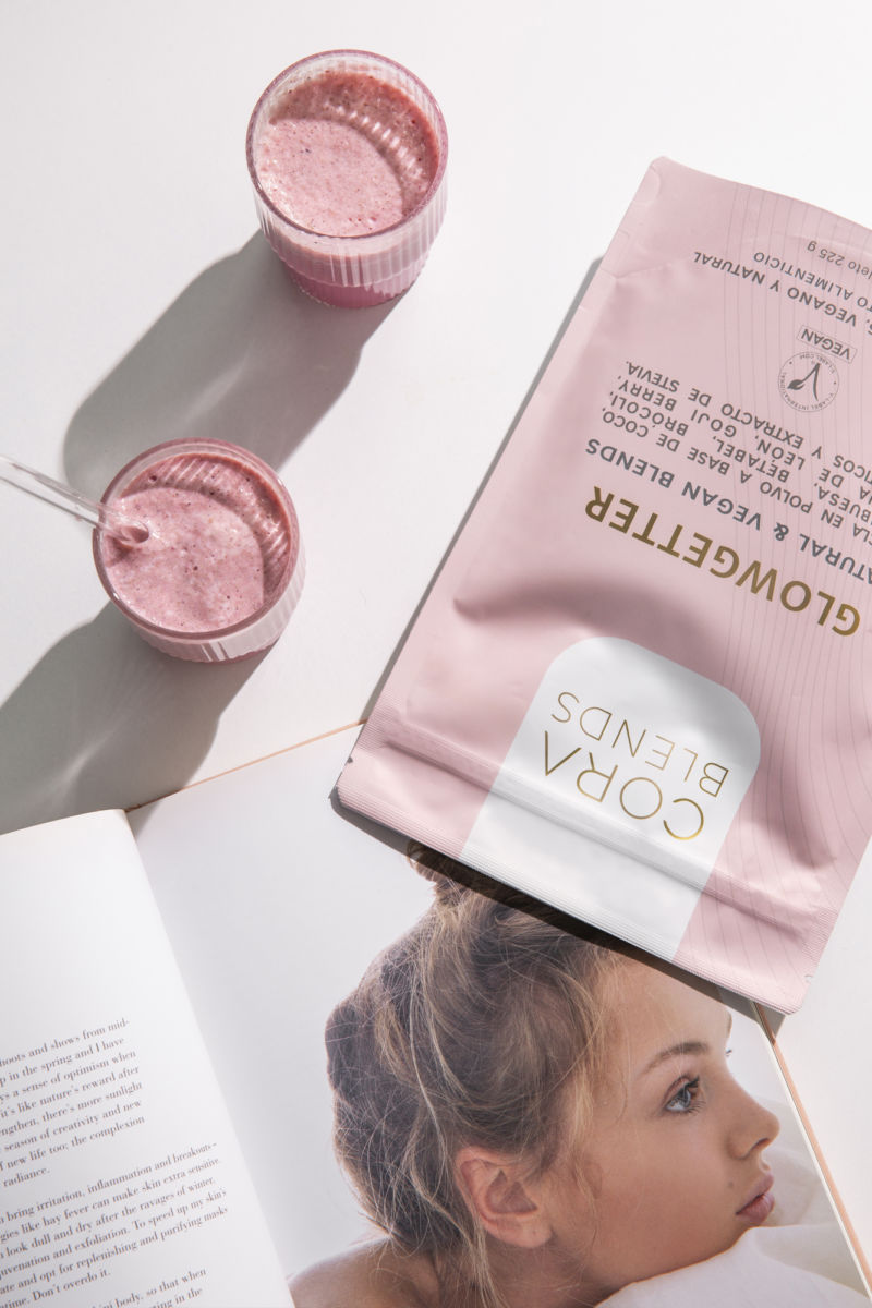 Consiéntete con estos smoothies que contienen los nutrientes que tu piel necesita para lucir radiante (y además son deliciosos)