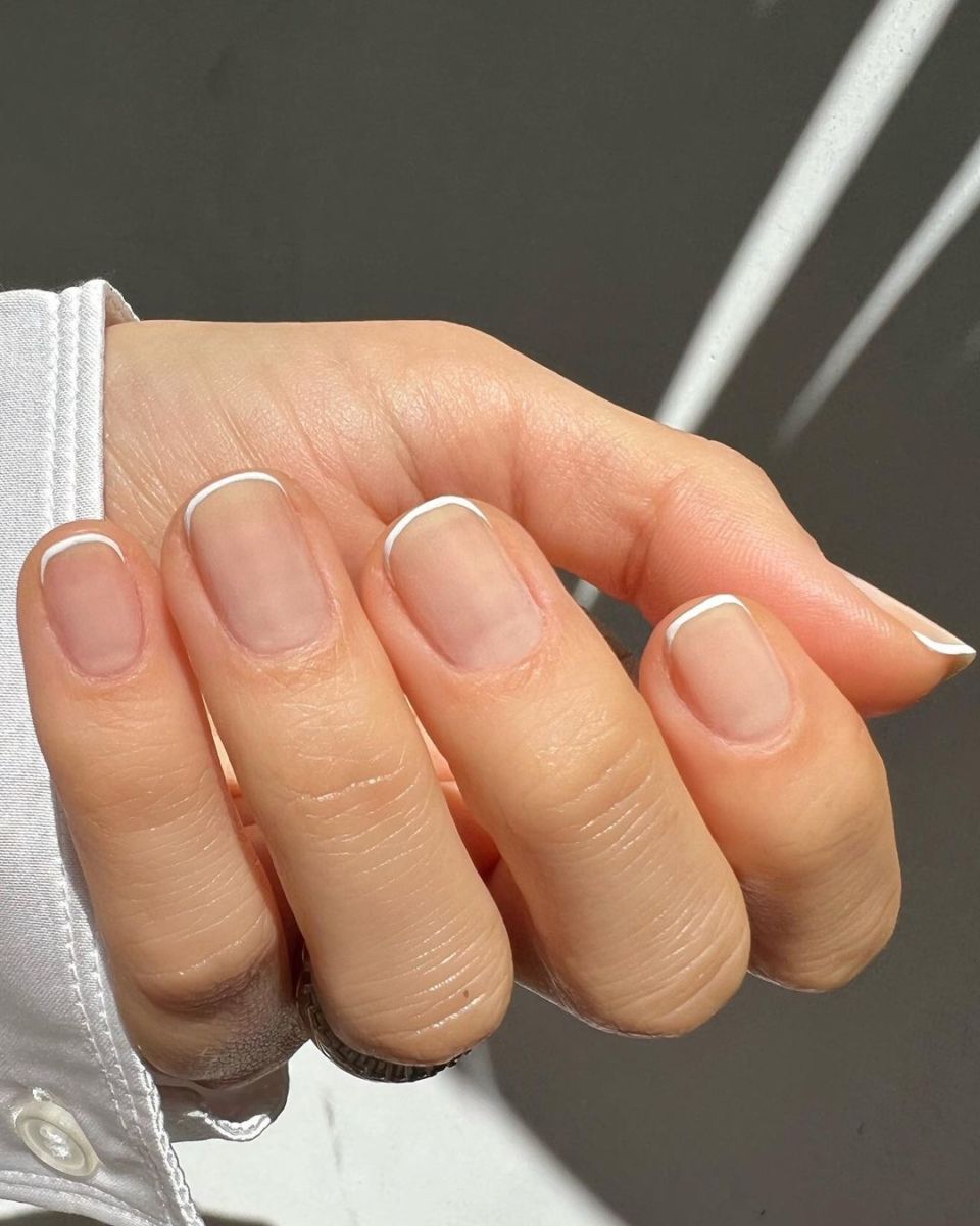 uñas chica limpia 