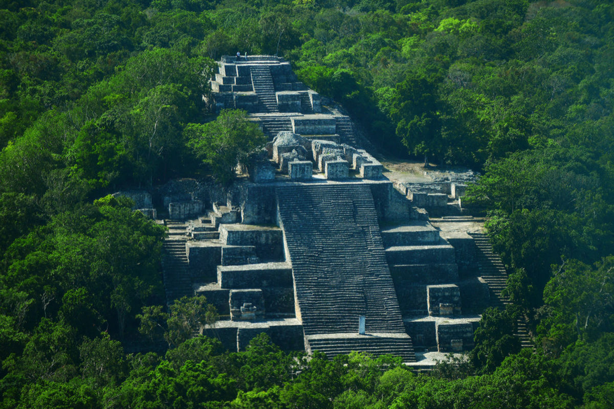 Todos quieren ir a Chichen Itzá y muchos se olvidan de Calakmul, la segunda estructura maya más alta de México