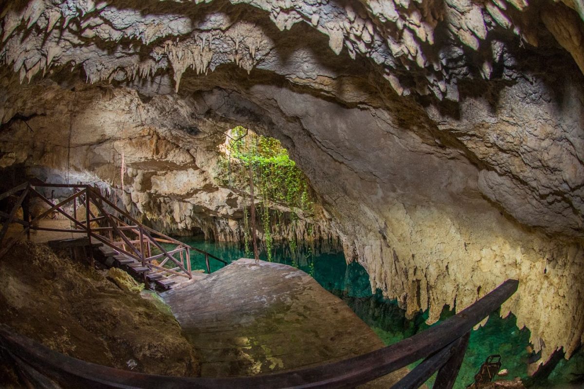 cenotes subterráneos
