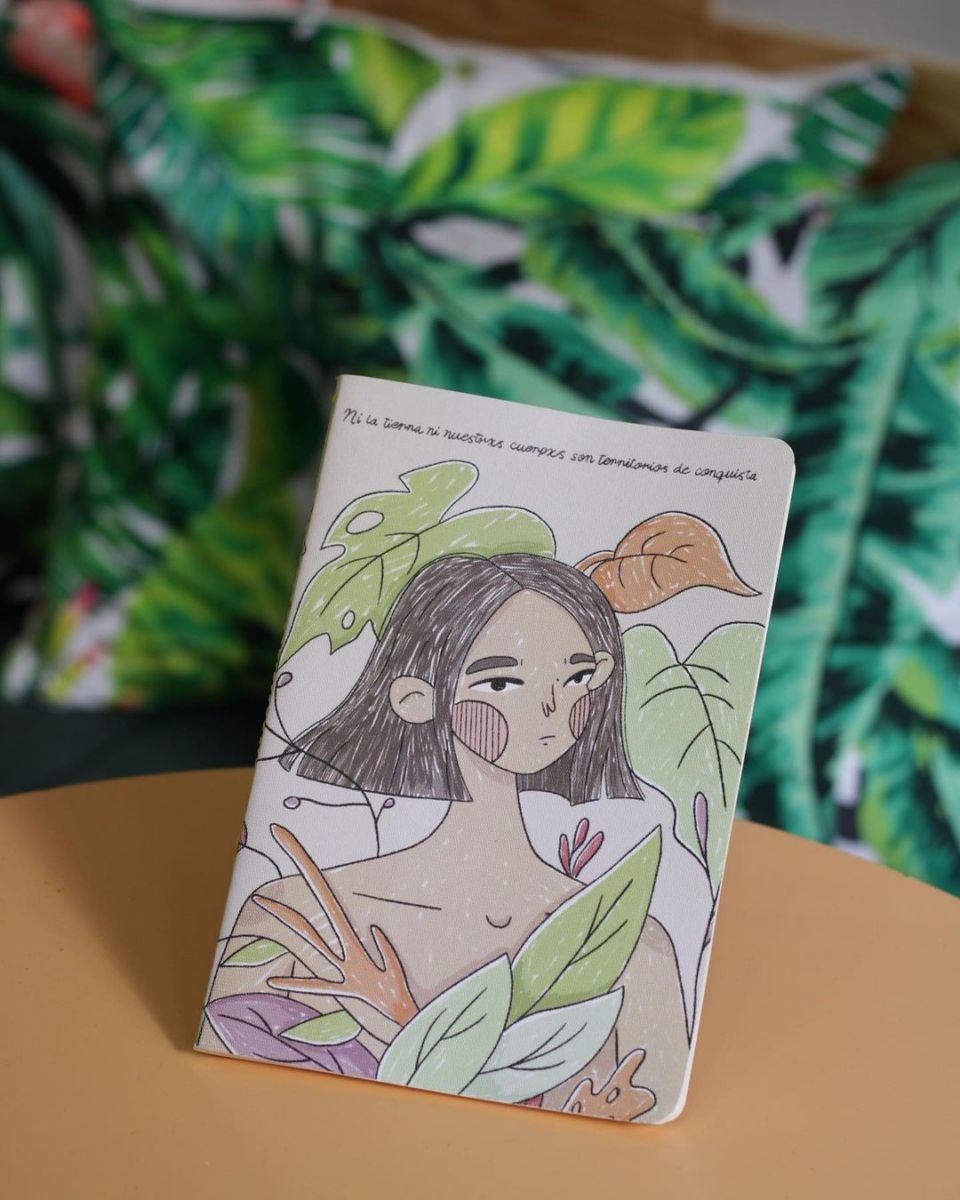 salon de uñas feminista