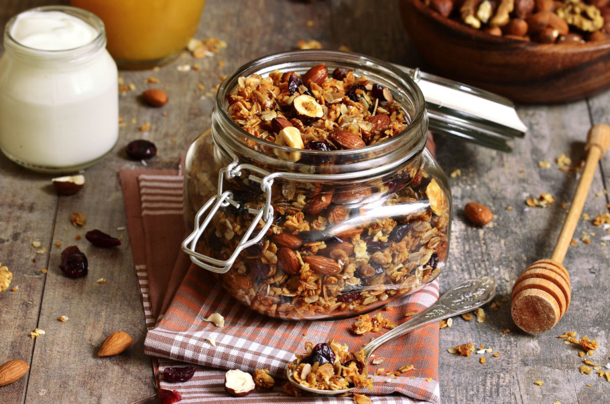 Los mejores tips para preparar la granola casera más crujiente y rica que hayas probado